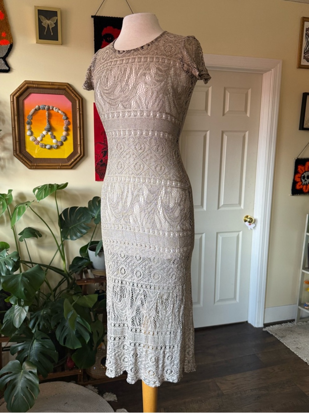 Vintage 90’s Hourglass Taupe Mesh Lace Maxi Dress
